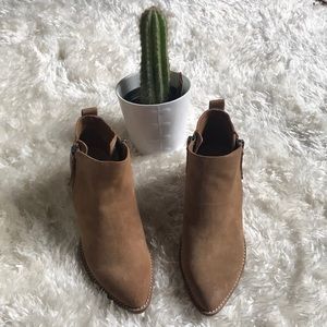 Dolce Vita Ankle Boots